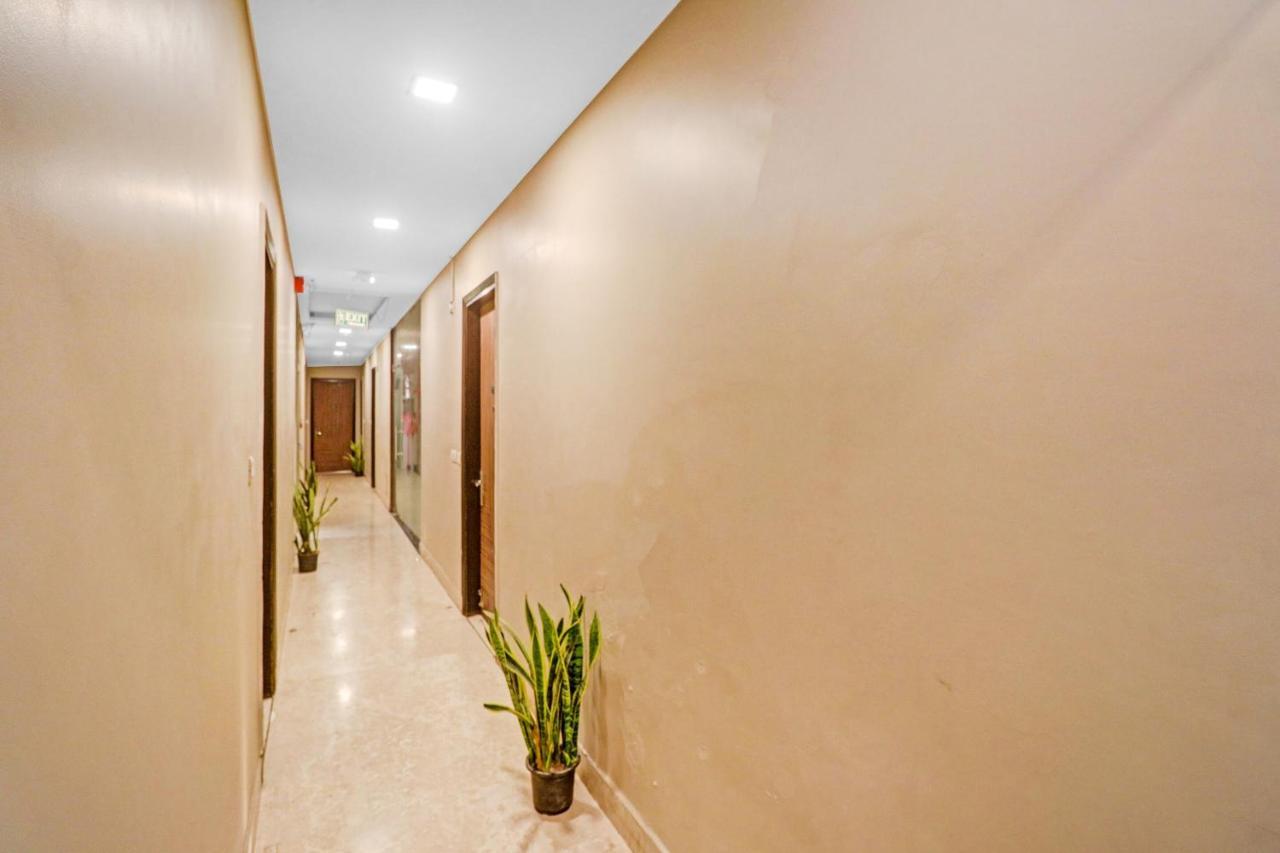 Townhouse 450 Dwarka Hotel Delhi  Buitenkant foto