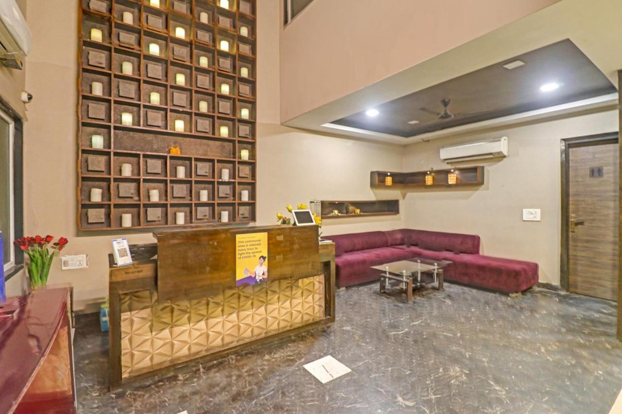 Townhouse 450 Dwarka Hotel Delhi  Buitenkant foto