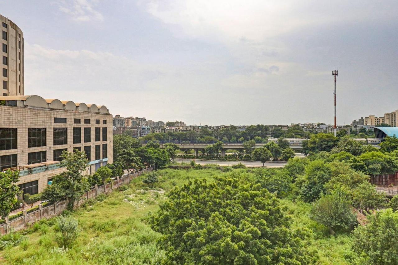 Townhouse 450 Dwarka Hotel Delhi  Buitenkant foto